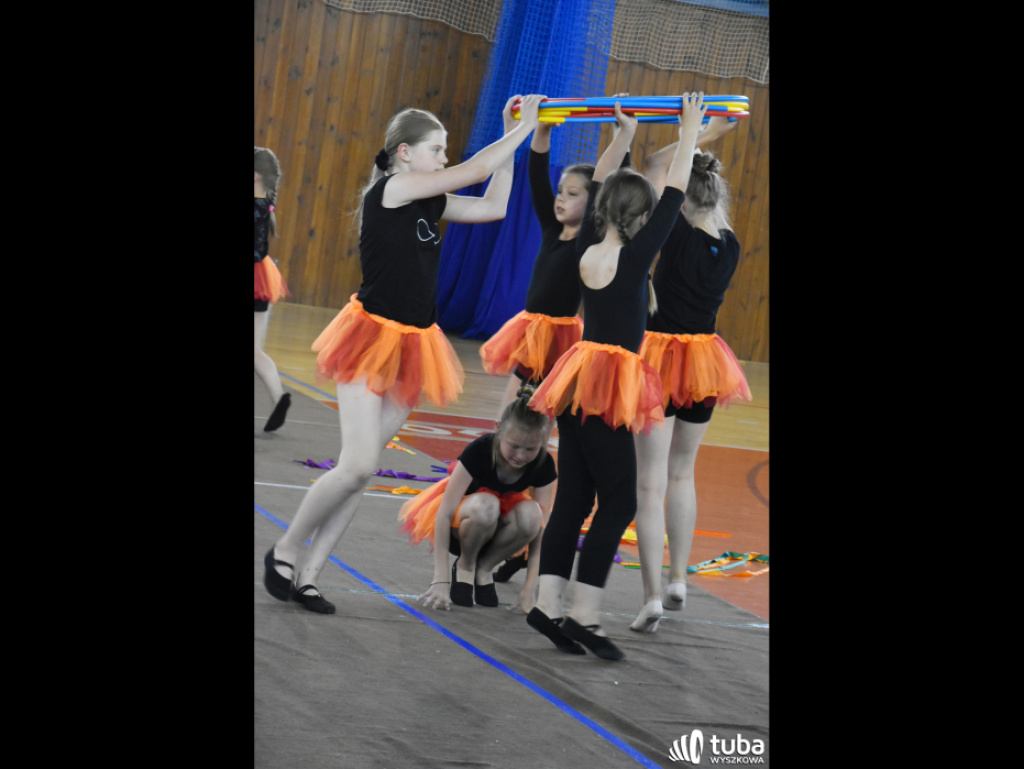 JK Sport podsumowało kolejny rok pracy. Fantastyczny pokaz gimnastyczno-akrobatyczny