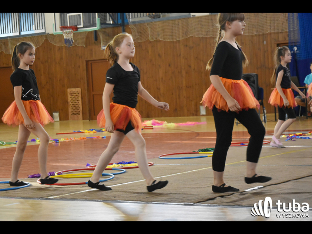 JK Sport podsumowało kolejny rok pracy. Fantastyczny pokaz gimnastyczno-akrobatyczny