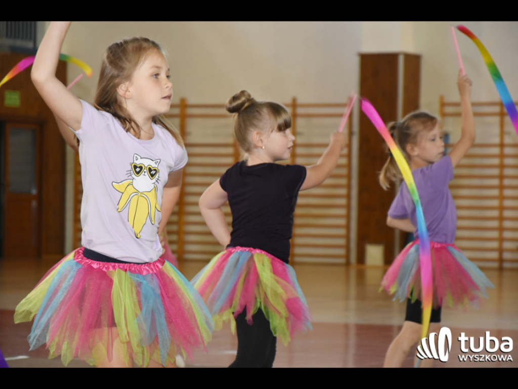 JK Sport podsumowało kolejny rok pracy. Fantastyczny pokaz gimnastyczno-akrobatyczny
