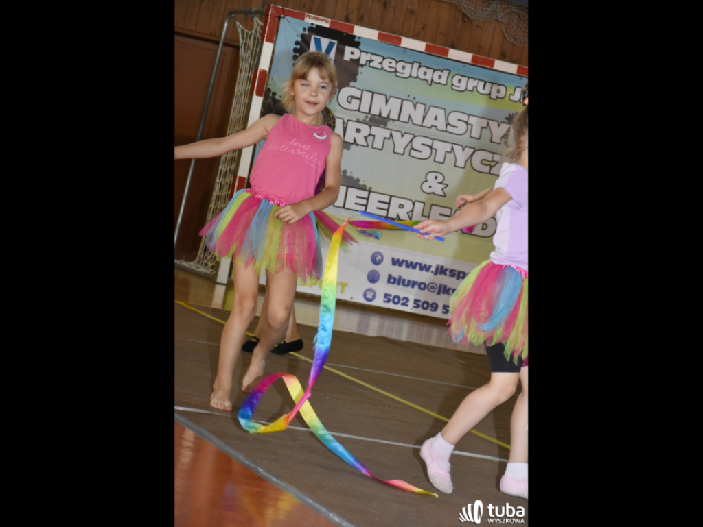JK Sport podsumowało kolejny rok pracy. Fantastyczny pokaz gimnastyczno-akrobatyczny