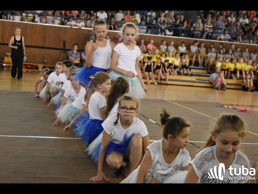 JK Sport podsumowało kolejny rok pracy. Fantastyczny pokaz gimnastyczno-akrobatyczny