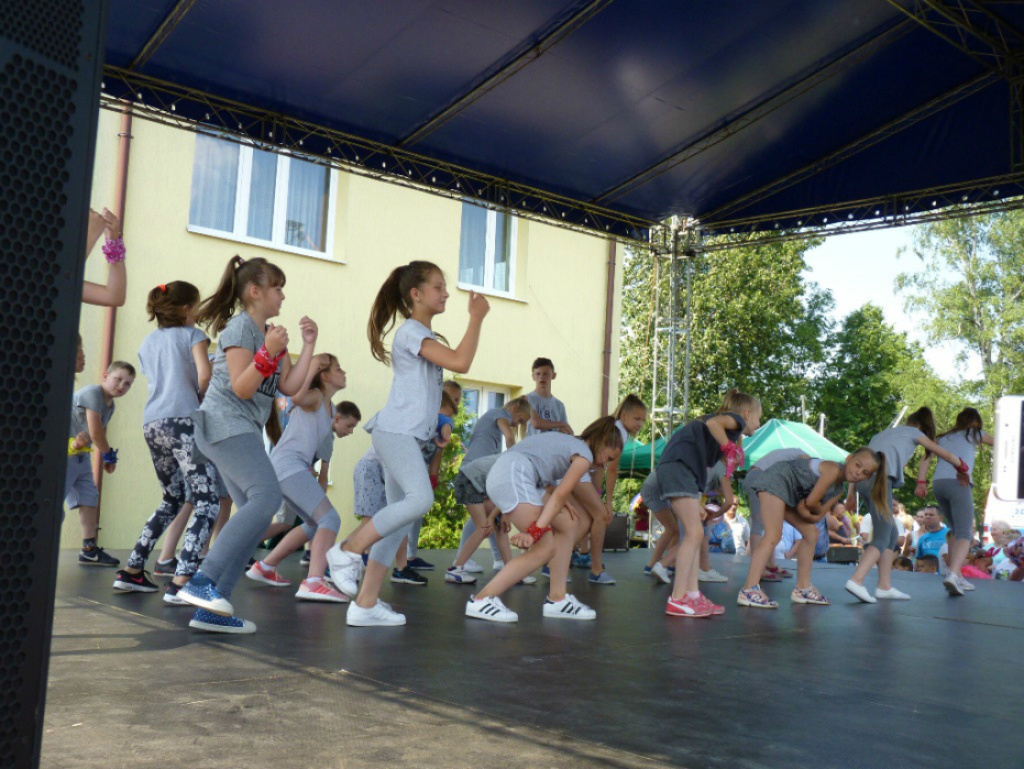 Festyn Rodzinny z okazji Dnia Dziecka w Dębinkach