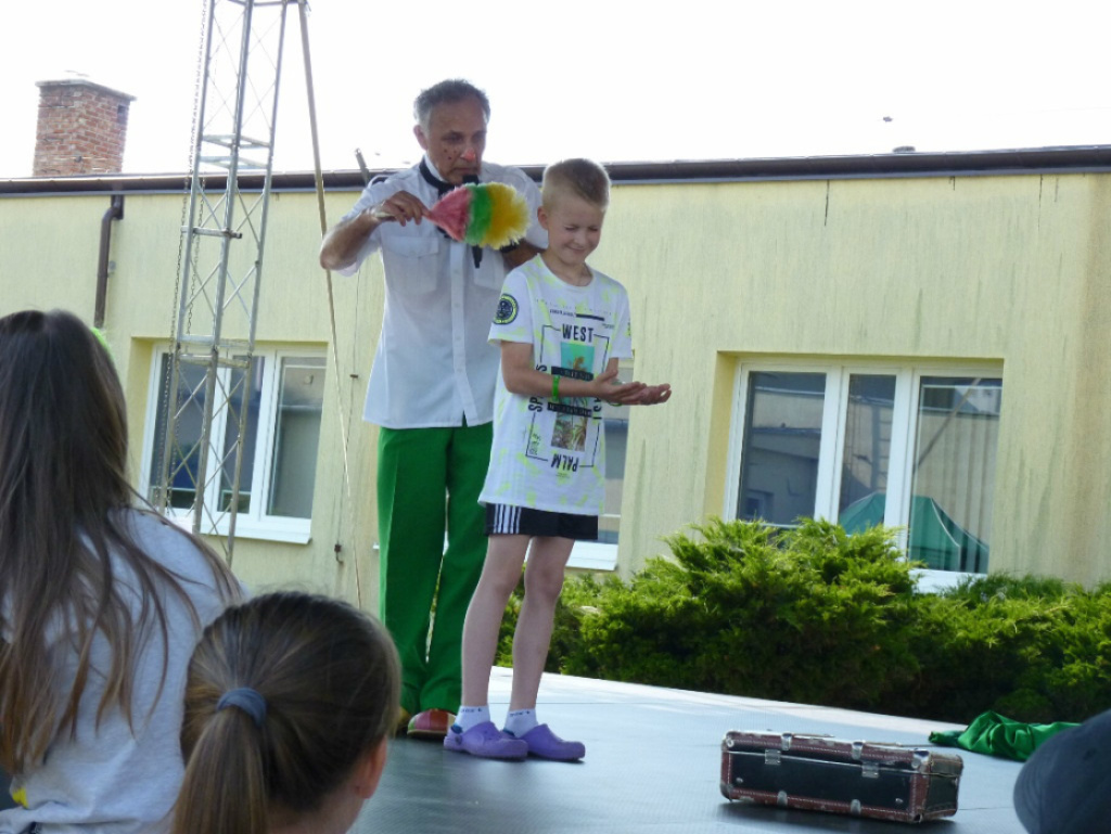 Festyn Rodzinny z okazji Dnia Dziecka w Dębinkach