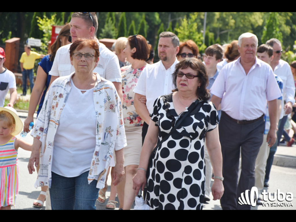 Ulicami Wyszkowa przeszedł Marsz dla Życia i Rodziny
