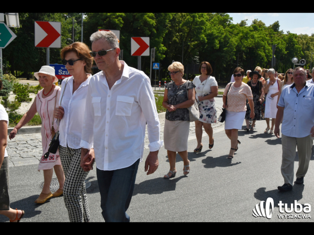 Ulicami Wyszkowa przeszedł Marsz dla Życia i Rodziny