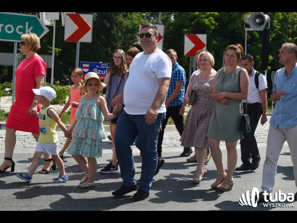 Ulicami Wyszkowa przeszedł Marsz dla Życia i Rodziny