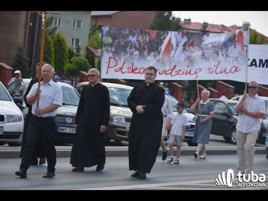 Ulicami Wyszkowa przeszedł Marsz dla Życia i Rodziny