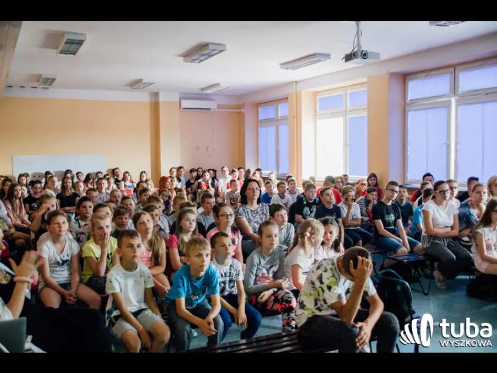 Niecodzienny gość w Szkole Podstawowej nr 5. Zbiera fundusze na budowę szkoły w afrykańskiej wiosce