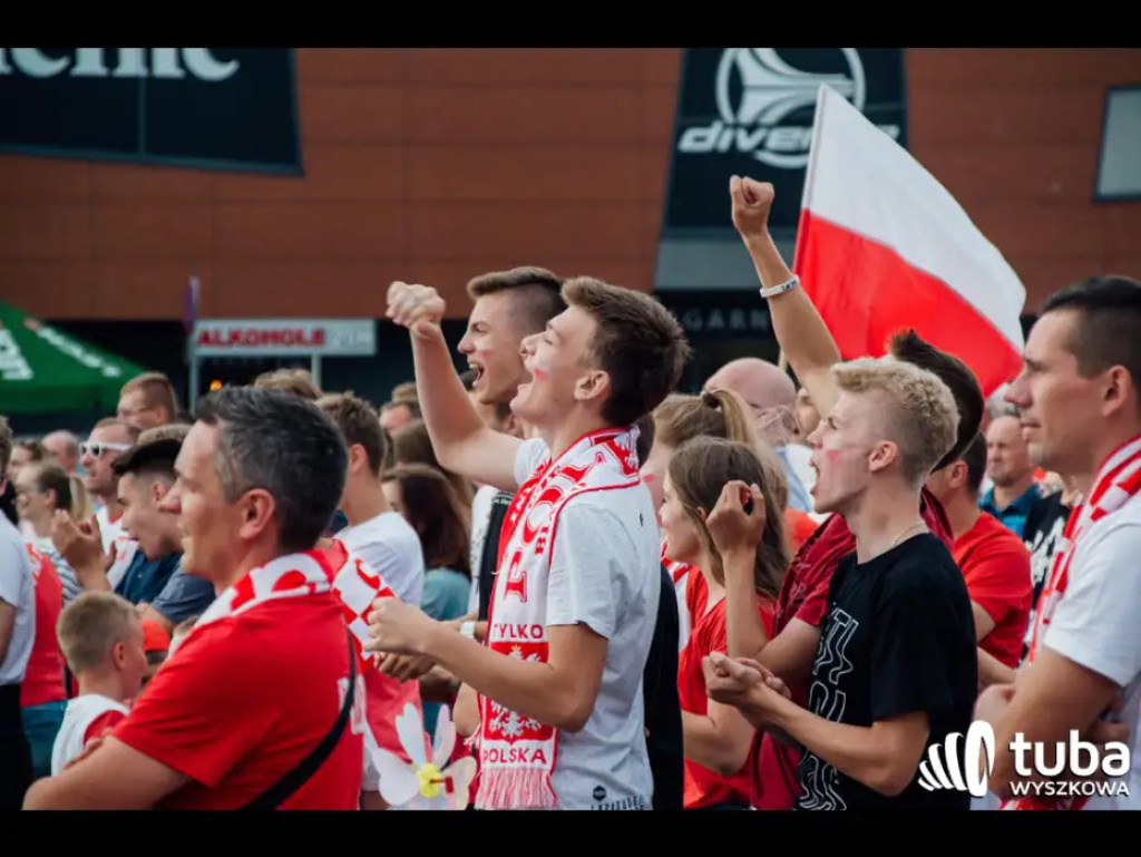Wyszkowskie kibicowanie Polsce. Tłumy w strefie kibica