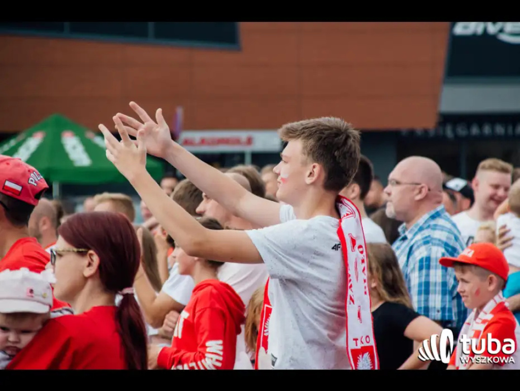 Wyszkowskie kibicowanie Polsce. Tłumy w strefie kibica
