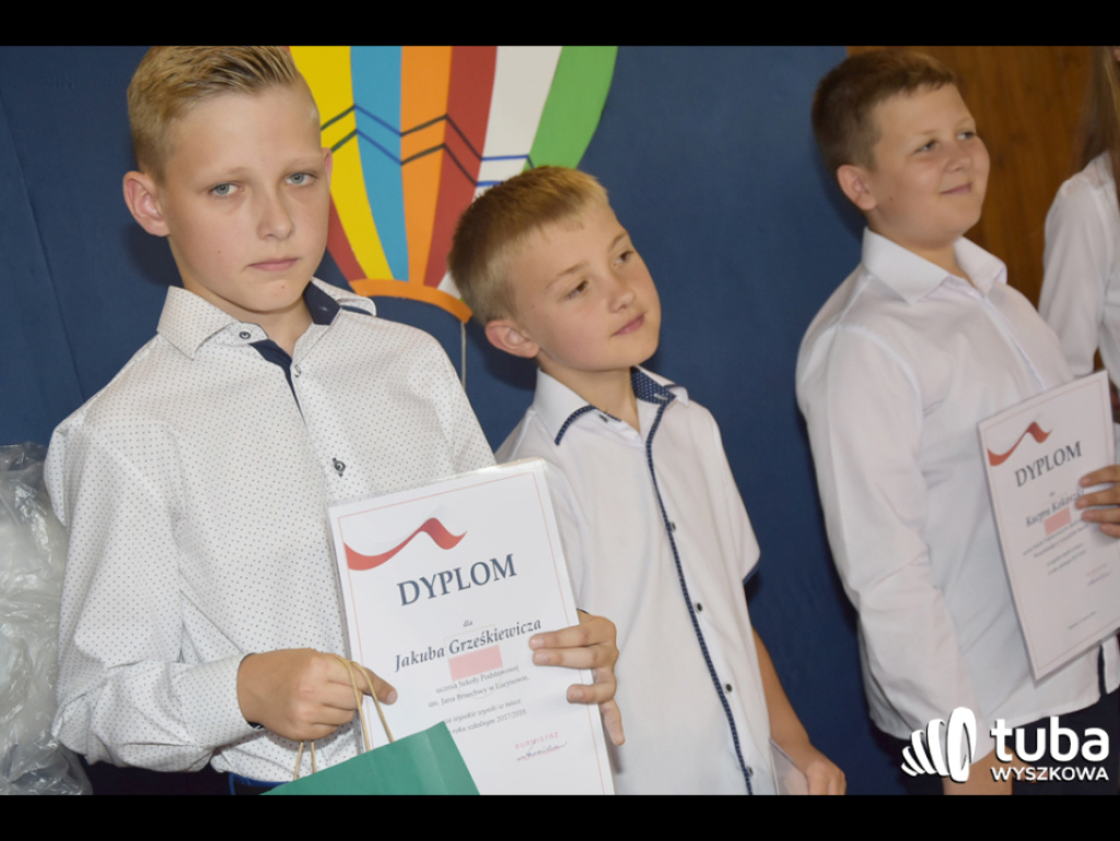 Rok trudny, ale z wieloma sukcesami. Gmina Wyszków oficjalnie zakończyła rok szkolny 2017/18