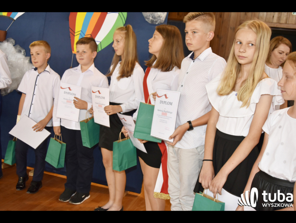Rok trudny, ale z wieloma sukcesami. Gmina Wyszków oficjalnie zakończyła rok szkolny 2017/18