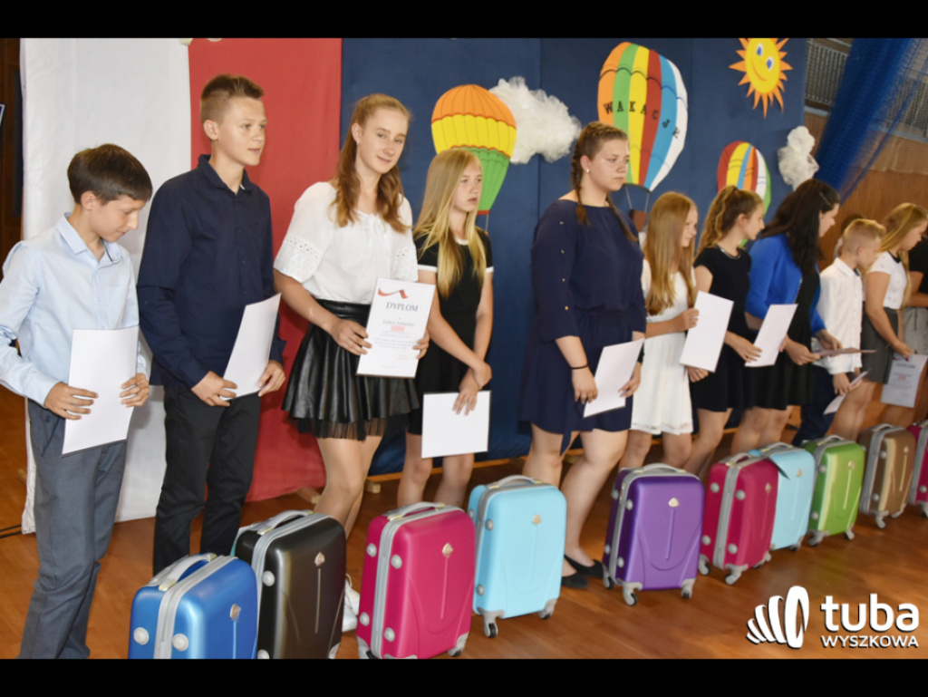 Rok trudny, ale z wieloma sukcesami. Gmina Wyszków oficjalnie zakończyła rok szkolny 2017/18