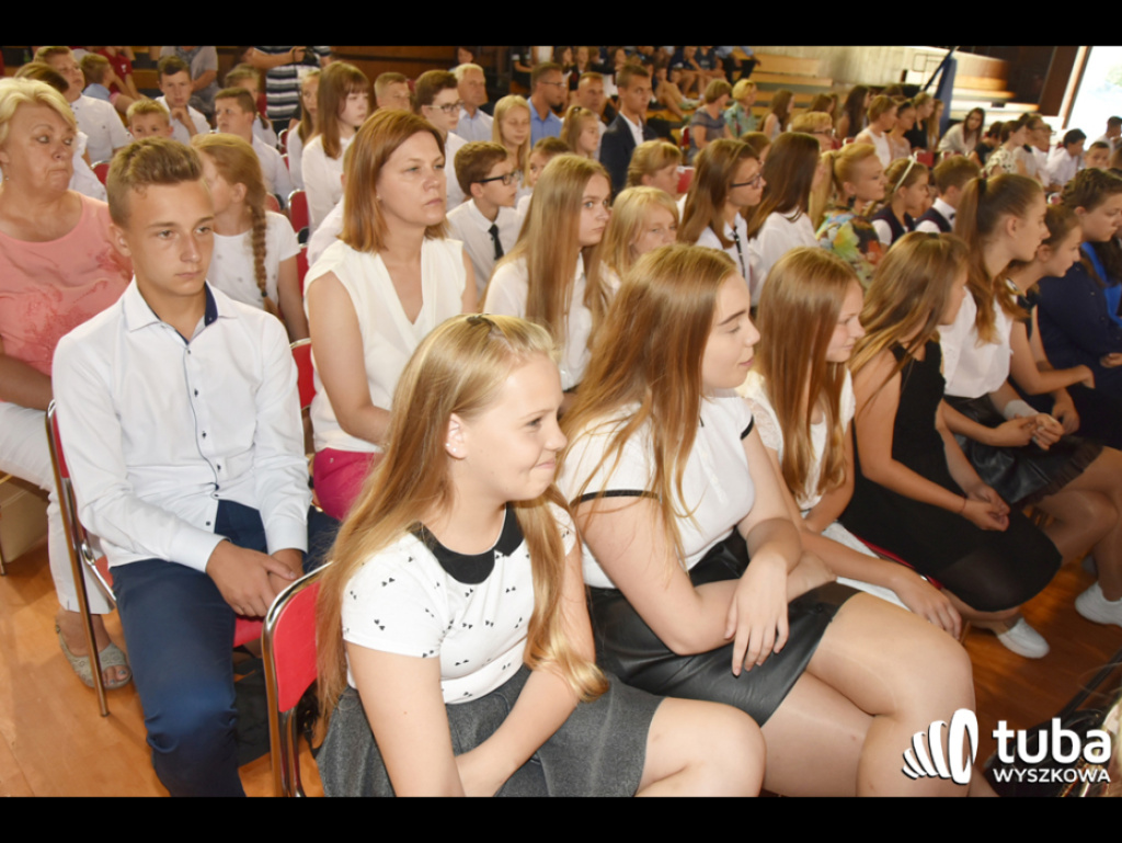 Rok trudny, ale z wieloma sukcesami. Gmina Wyszków oficjalnie zakończyła rok szkolny 2017/18