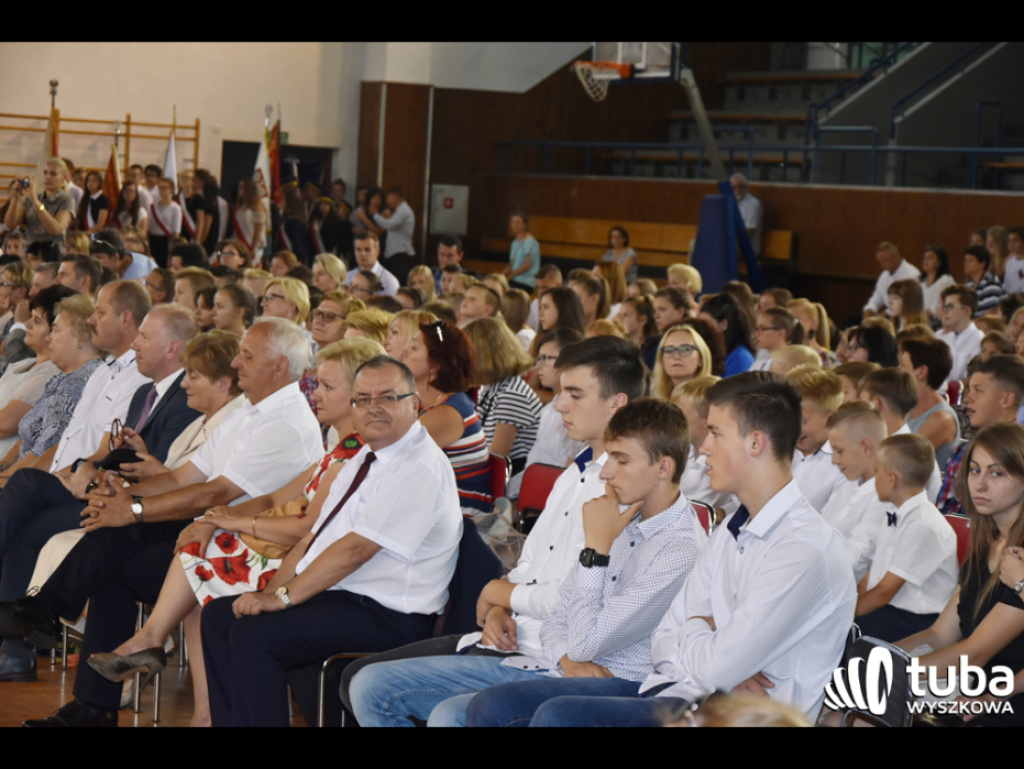 Rok trudny, ale z wieloma sukcesami. Gmina Wyszków oficjalnie zakończyła rok szkolny 2017/18
