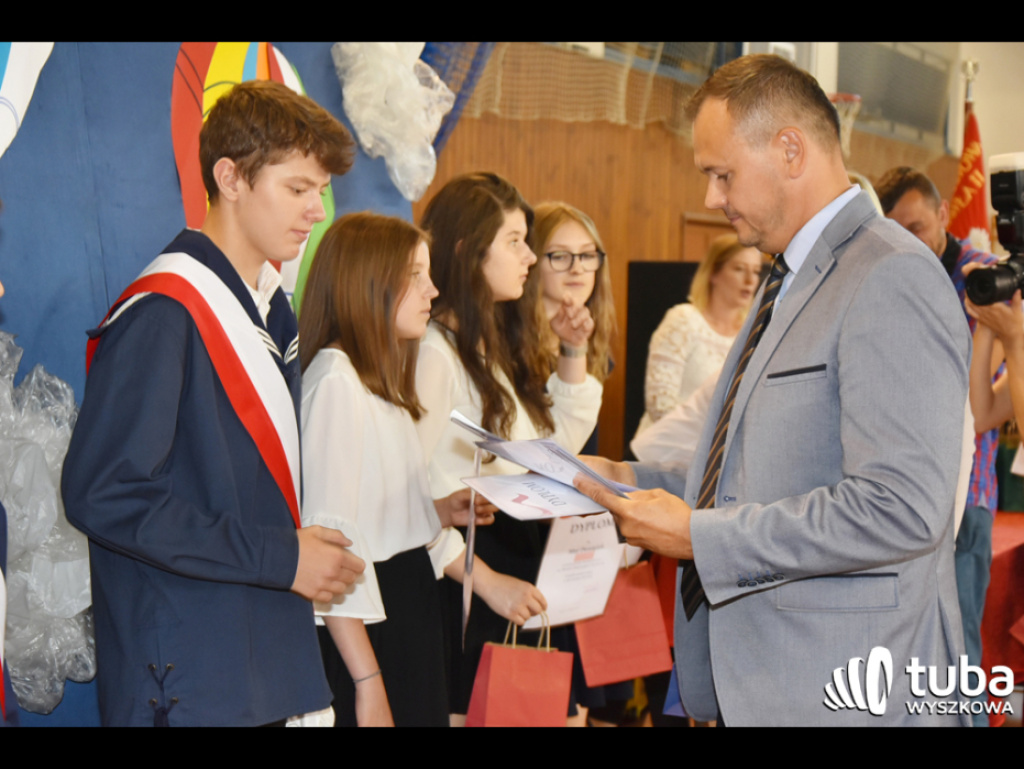 Rok trudny, ale z wieloma sukcesami. Gmina Wyszków oficjalnie zakończyła rok szkolny 2017/18