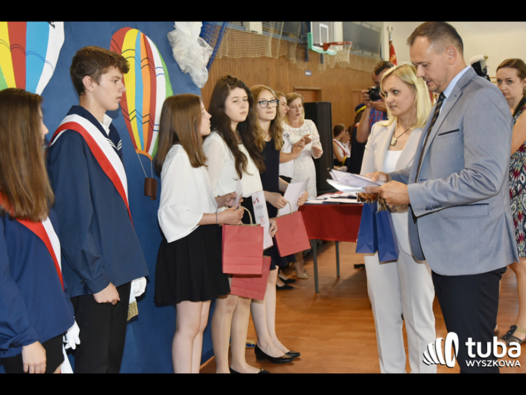 Rok trudny, ale z wieloma sukcesami. Gmina Wyszków oficjalnie zakończyła rok szkolny 2017/18