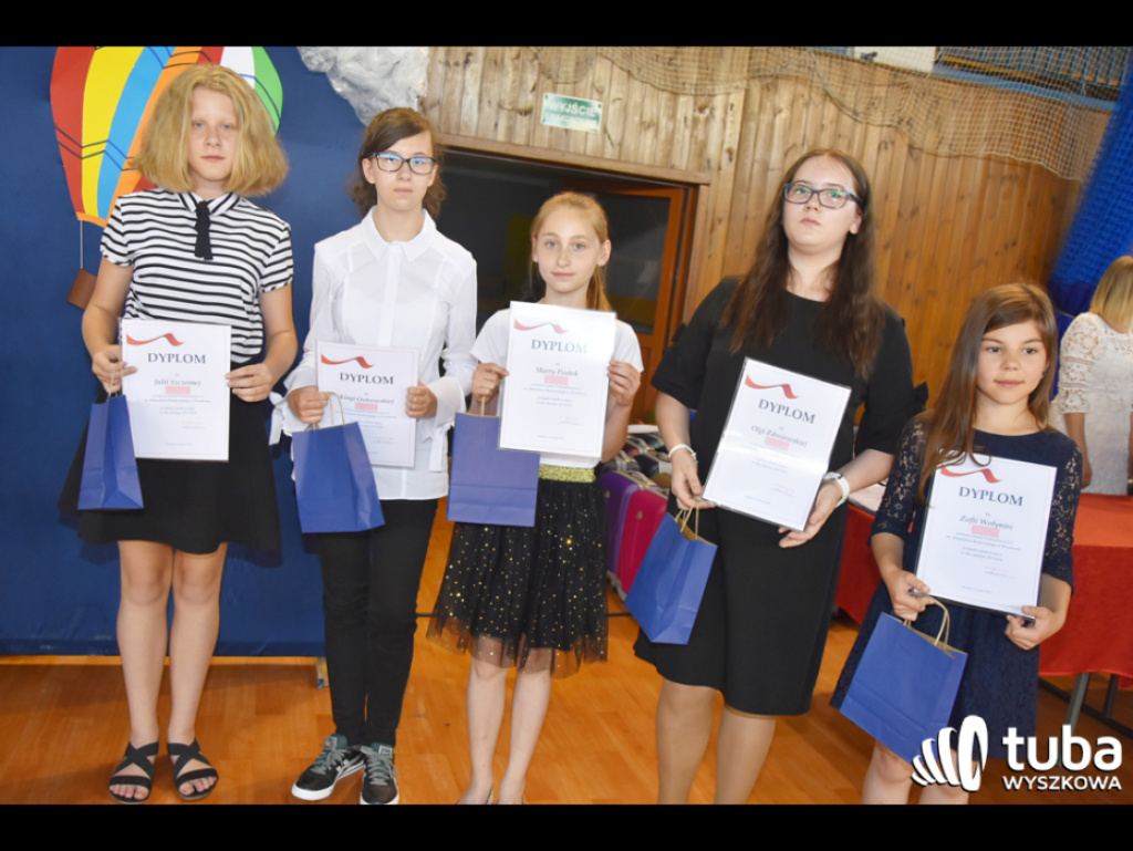 Rok trudny, ale z wieloma sukcesami. Gmina Wyszków oficjalnie zakończyła rok szkolny 2017/18