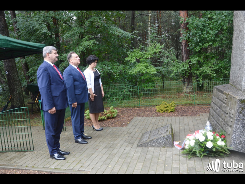 W hołdzie polskiej wsi. Dzień Walki i Męczeństwa Wsi Polskiej w gminie Długosiodło