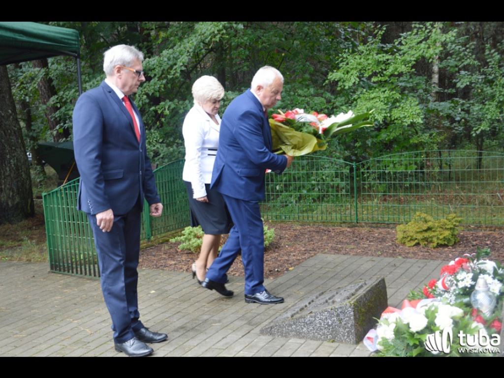 W hołdzie polskiej wsi. Dzień Walki i Męczeństwa Wsi Polskiej w gminie Długosiodło