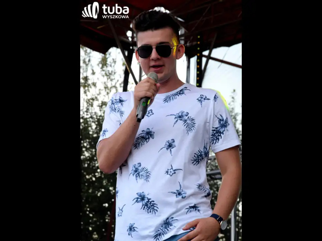 Prawie „do białego rana” trwała zabawa w rytm disco polo w Rząśniku