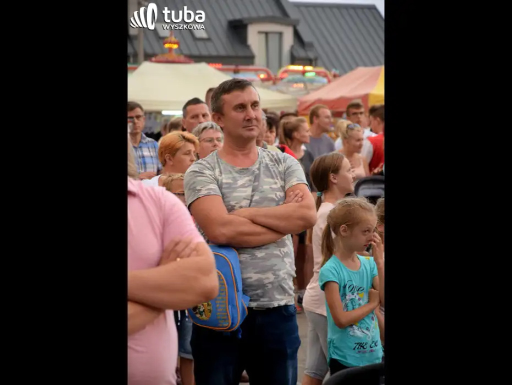 Prawie „do białego rana” trwała zabawa w rytm disco polo w Rząśniku