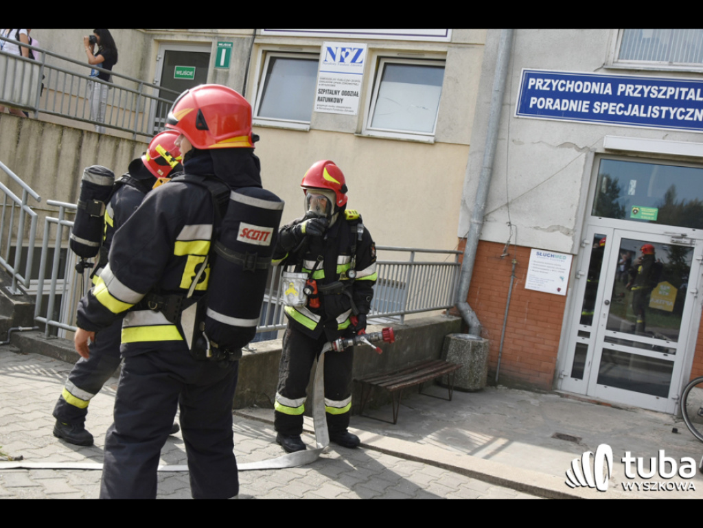 Terrorysta zaatakował wyszkowski szpital i wywołał pożar