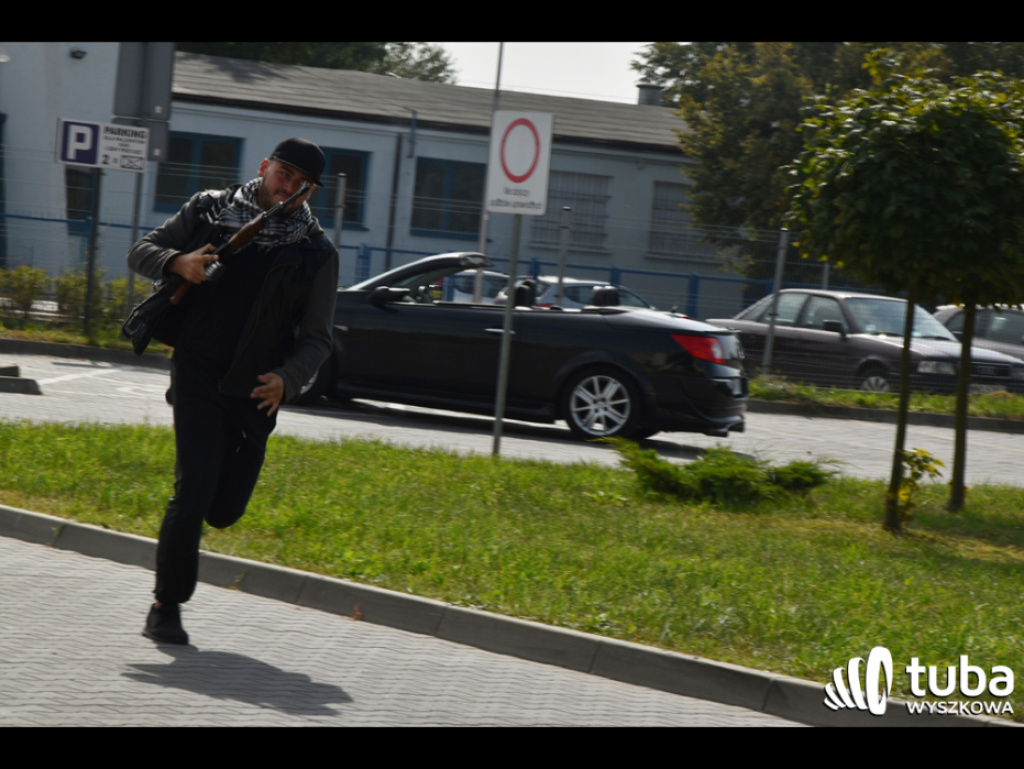 Terrorysta zaatakował wyszkowski szpital i wywołał pożar