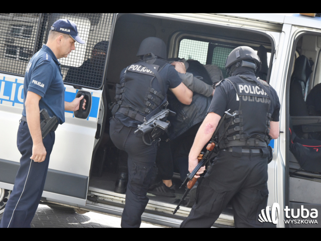 Terrorysta zaatakował wyszkowski szpital i wywołał pożar