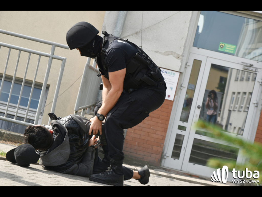 Terrorysta zaatakował wyszkowski szpital i wywołał pożar
