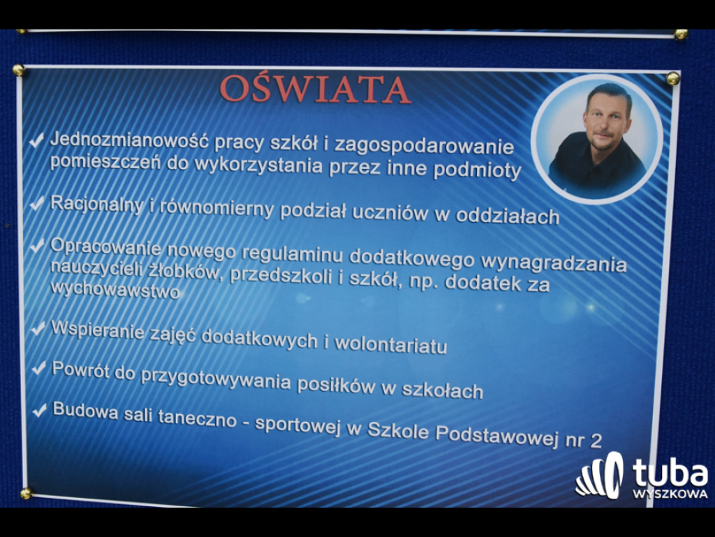 Kampania na boisku. Niecodzienna konwencja wyborcza Krzysztofa Ogrodzińskiego