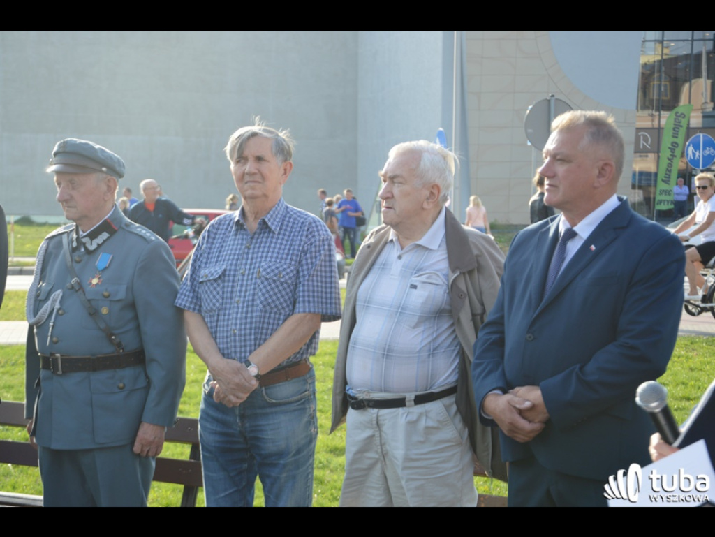 Wyszkowianie oddali hołd bohaterom w 79. rocznicę napaści sowieckiej na Polskę