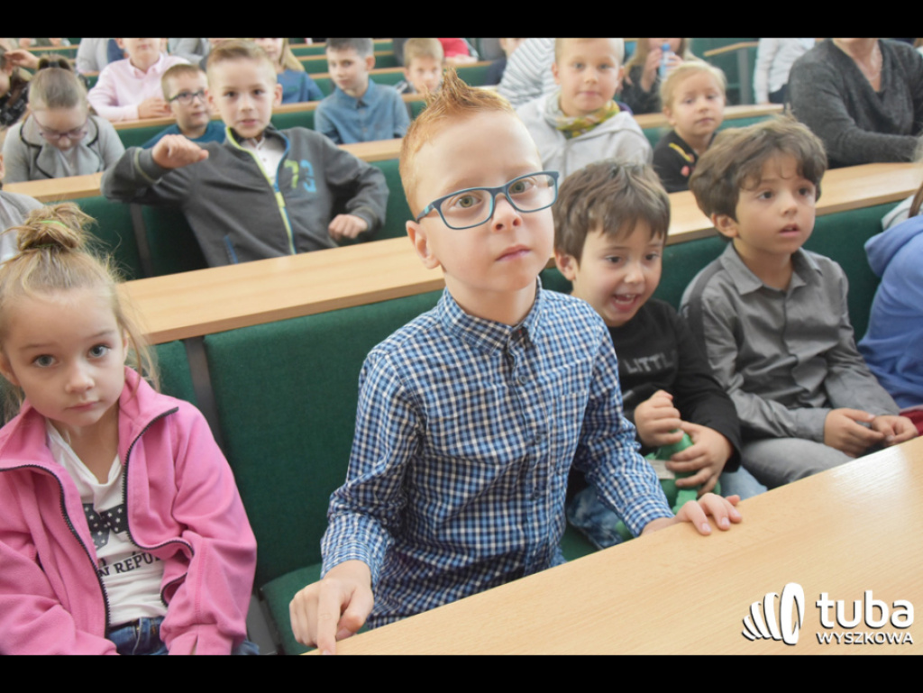 Nauka może być ciekawa. Wystartował kolejny semestr Uniwersytetu dla Dzieci (zdjęcia, video)