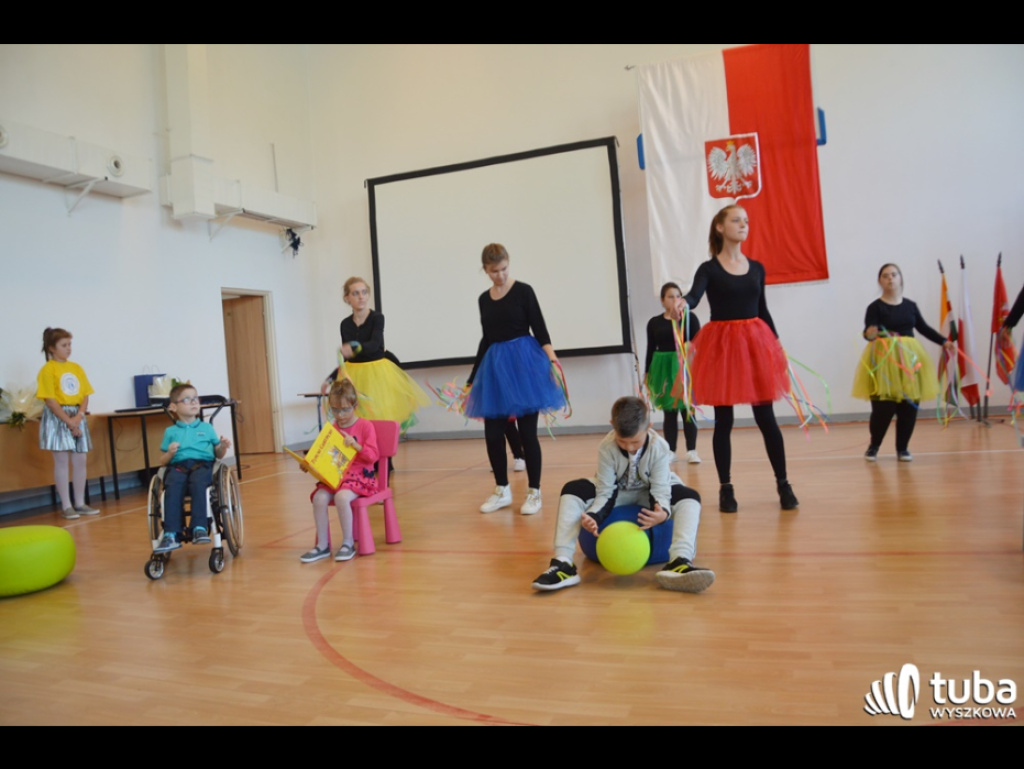 Wielka feta w Specjalnym Ośrodku Szkolno - Wychowawczym w Wyszkowie (zdjęcia, video)