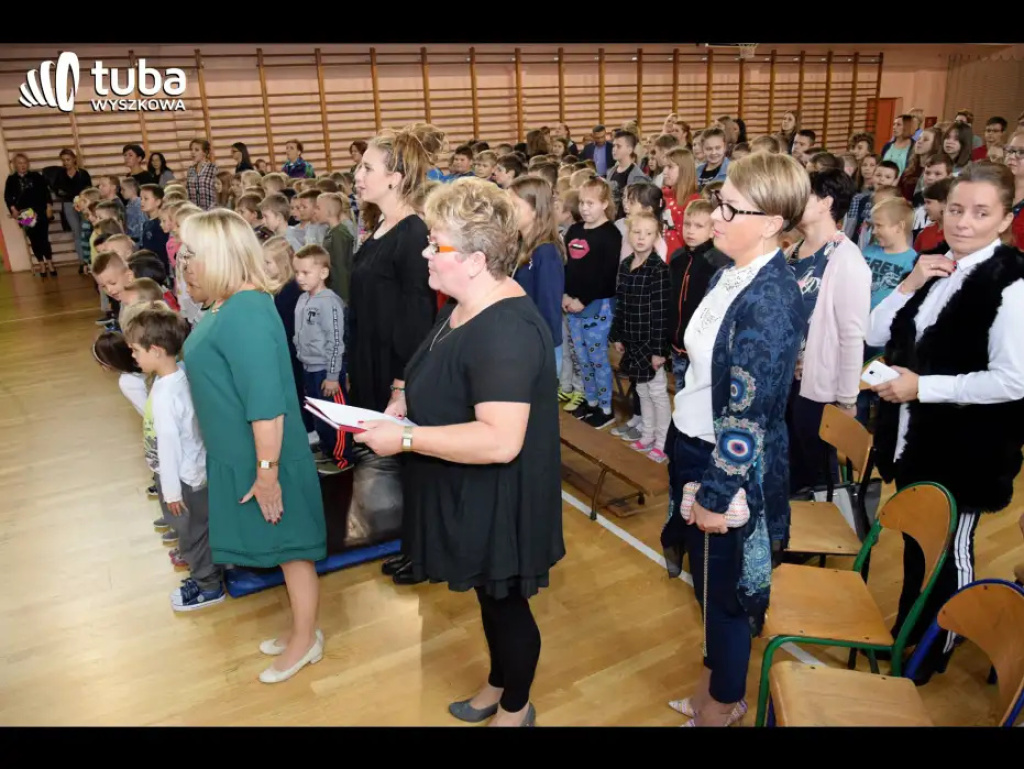Pierwszoklasiści z Rybienka Leśnego przyjęci w poczet uczniów