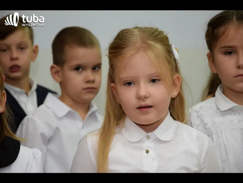 „To ja, taki dzielny uczniaczek”. Ślubowanie pierwszoklasistów w Lucynowie