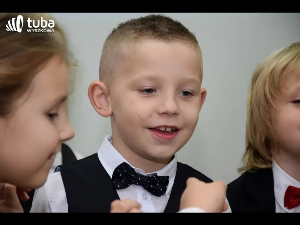 „To ja, taki dzielny uczniaczek”. Ślubowanie pierwszoklasistów w Lucynowie