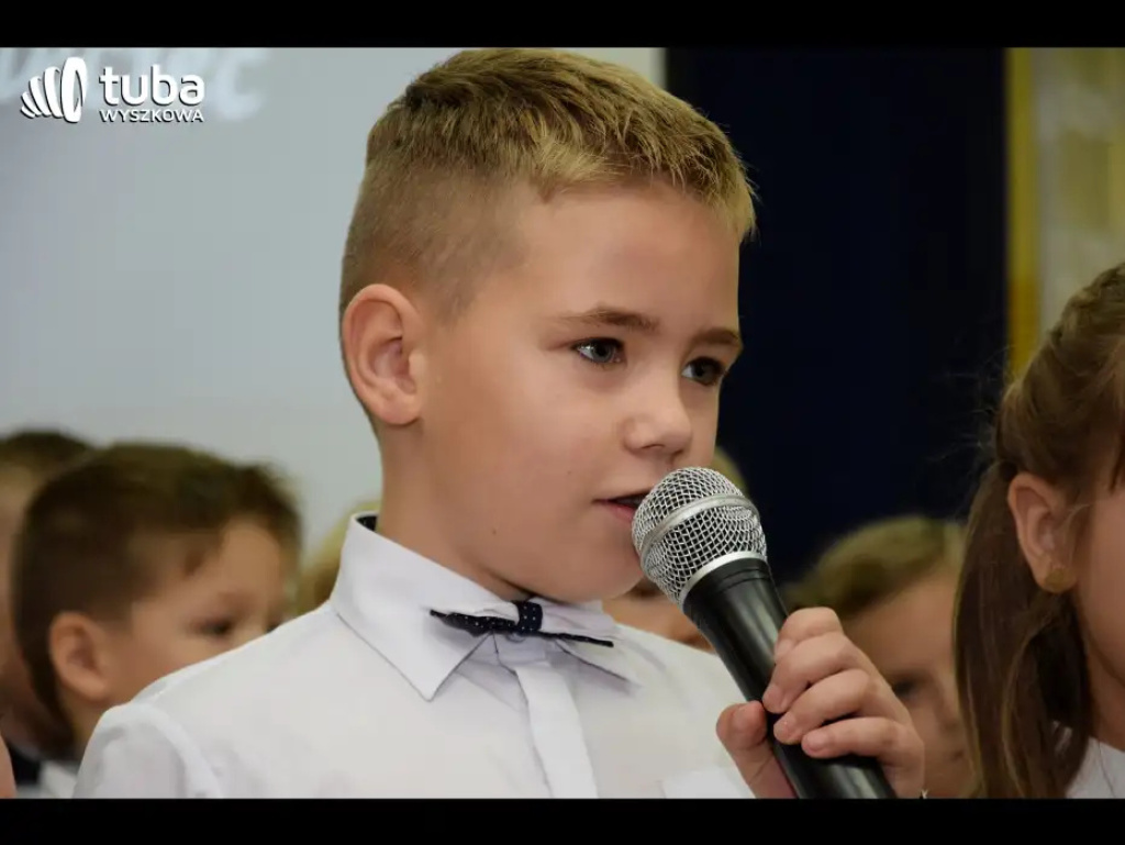 „To ja, taki dzielny uczniaczek”. Ślubowanie pierwszoklasistów w Lucynowie