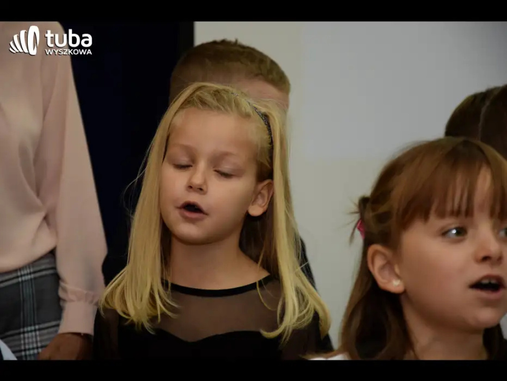 „To ja, taki dzielny uczniaczek”. Ślubowanie pierwszoklasistów w Lucynowie
