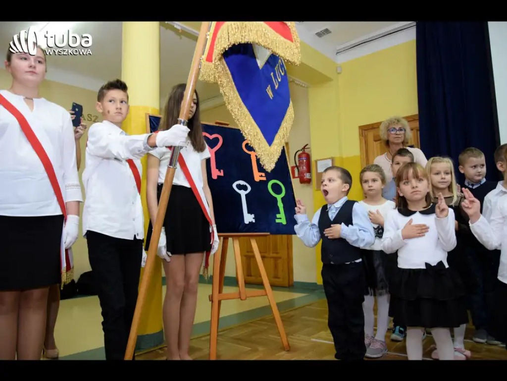 „To ja, taki dzielny uczniaczek”. Ślubowanie pierwszoklasistów w Lucynowie