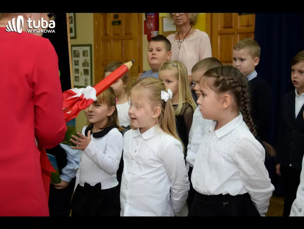 „To ja, taki dzielny uczniaczek”. Ślubowanie pierwszoklasistów w Lucynowie