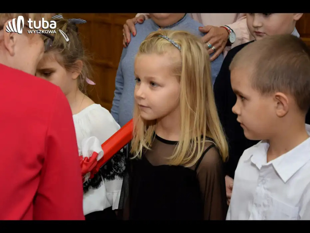 „To ja, taki dzielny uczniaczek”. Ślubowanie pierwszoklasistów w Lucynowie