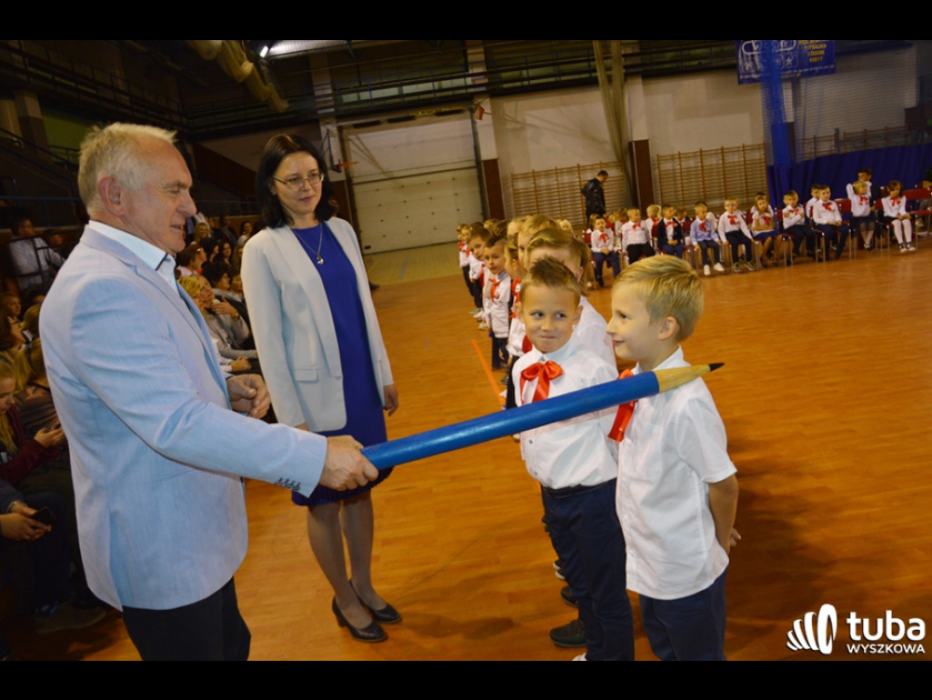 Oto nadeszła pora taka, by ucznia zrobić z przedszkolaka