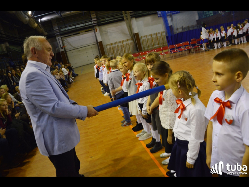 Oto nadeszła pora taka, by ucznia zrobić z przedszkolaka