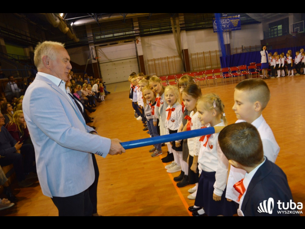 Oto nadeszła pora taka, by ucznia zrobić z przedszkolaka