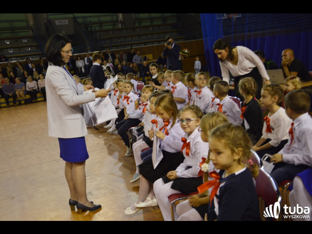 Oto nadeszła pora taka, by ucznia zrobić z przedszkolaka
