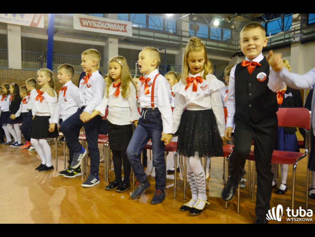 Oto nadeszła pora taka, by ucznia zrobić z przedszkolaka