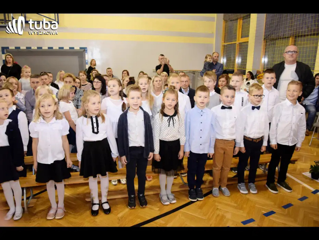„To jest właśnie ślubowanie” pierwszoklasistów z „Jedynki”