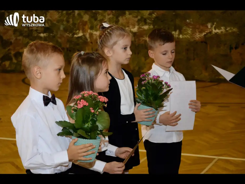 „To jest właśnie ślubowanie” pierwszoklasistów z „Jedynki”