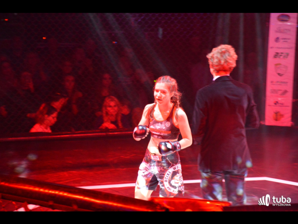 W oktagonie polała się krew. Blood Fight Night 1 za nami